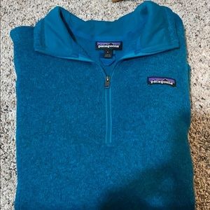 Blue Patagonia half zip crew neck!